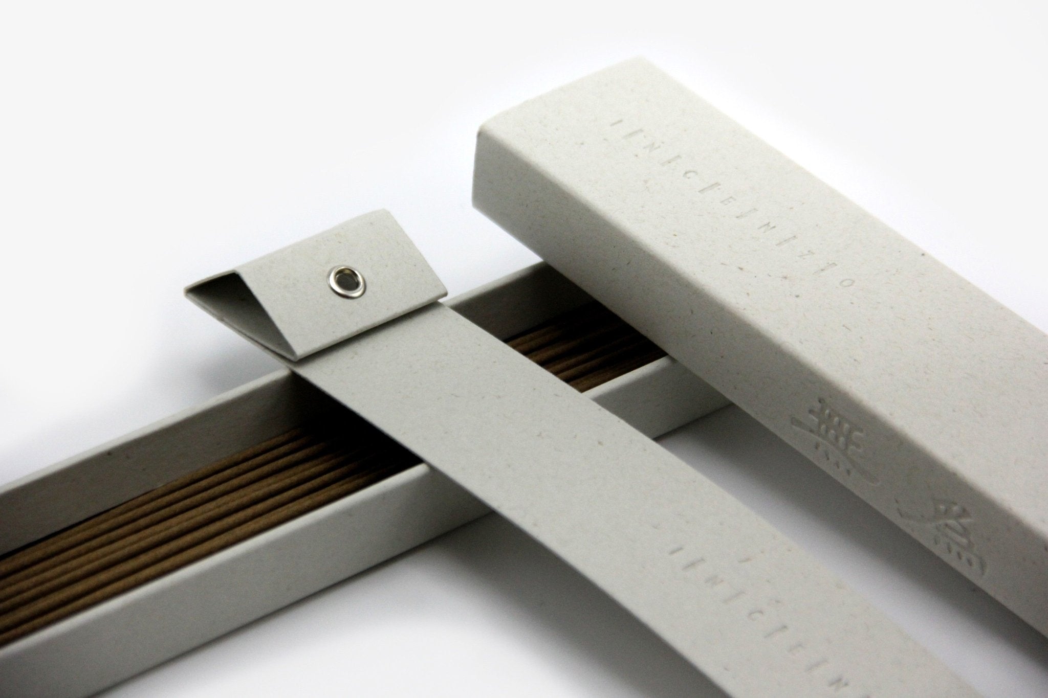 Untie | Lotus Incense